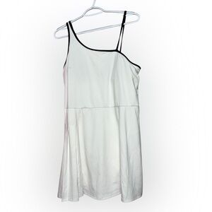 New with tag WOMANS all in motion athletic Drwas